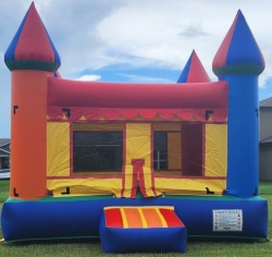 CASTLE BOUNCE HOUSE